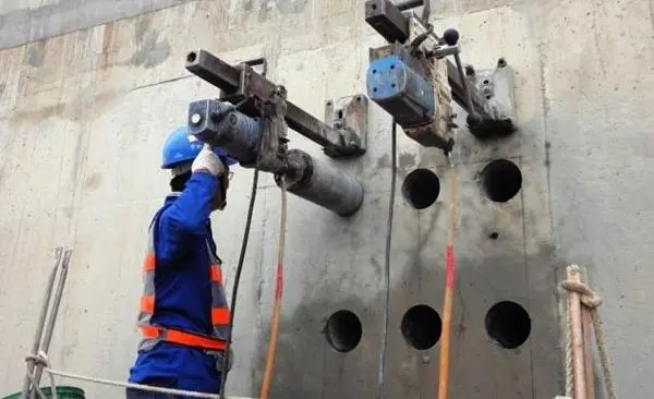 上海专业打洞混凝土破碎拆除切墙