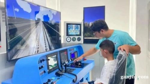 苏州三六六社会实践青少年南京水陆空全能科探夏令营火热招募中